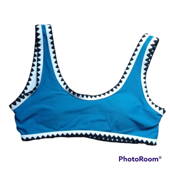 ROMWE Women's Embroidery Triangles Bikini Top . Size L. - Picture 6 of 10